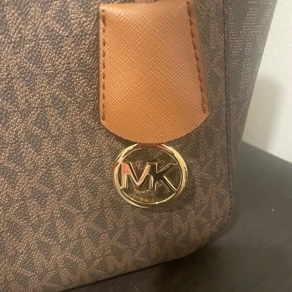 Michael Kors Brown and Gold Tote - Picture 2 of 7